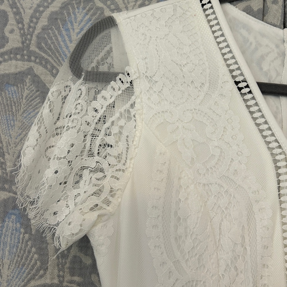 Bohemian White Gown Size XS Gorgeous Snow White Lace Fully Lined by Magnolia NEW - Picture 7 of 16